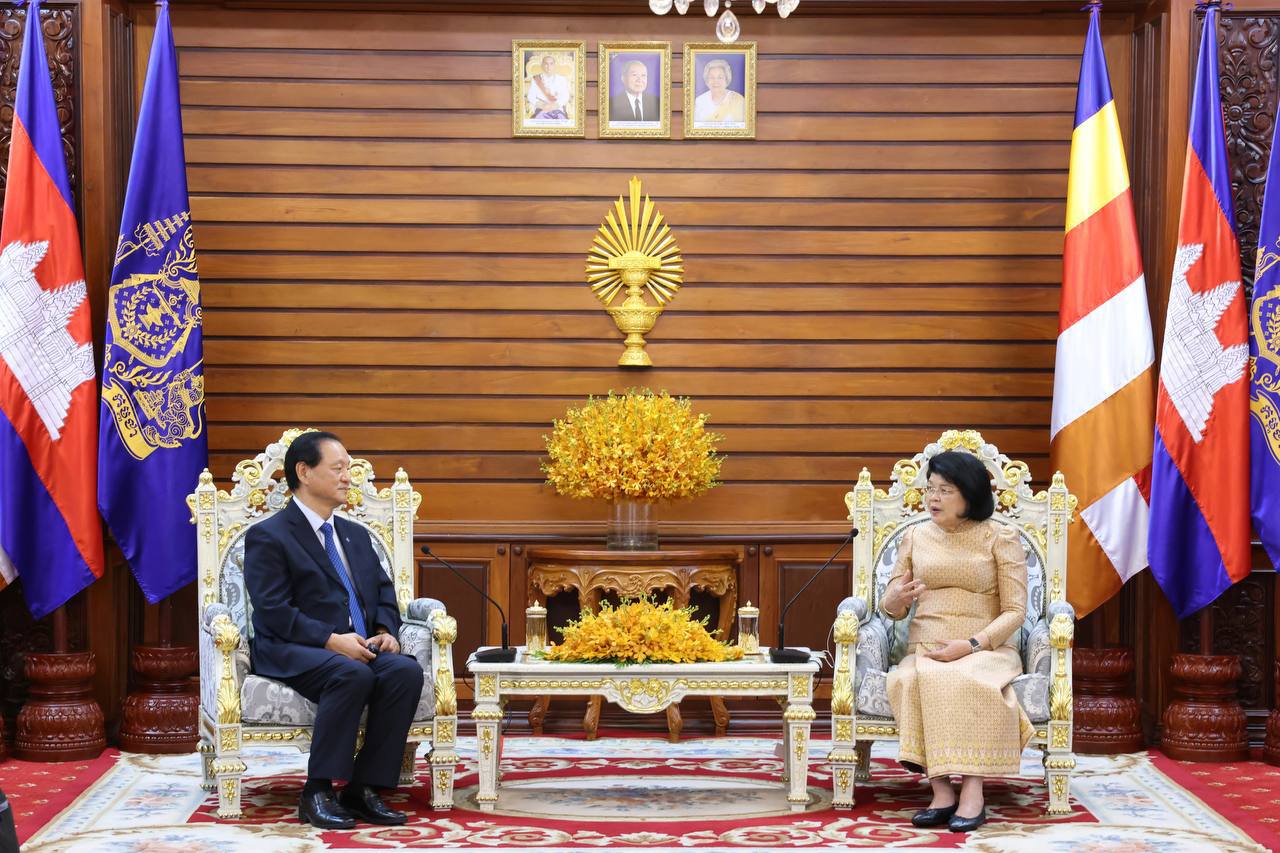 ប្រធានសហព័ន្ធសន្តិភាពសកលអន្តរជាតិ ៖ សន្តិភាព និងការបង្រួបបង្រួមជាតិ បានអនុវត្តនៅកម្ពុជា ជាមូលដ្ឋានគ្រឹះសម្រាប់អន្តរជាតិសិក្សាស្វែងយល់ និងធ្វើជាគំរូ