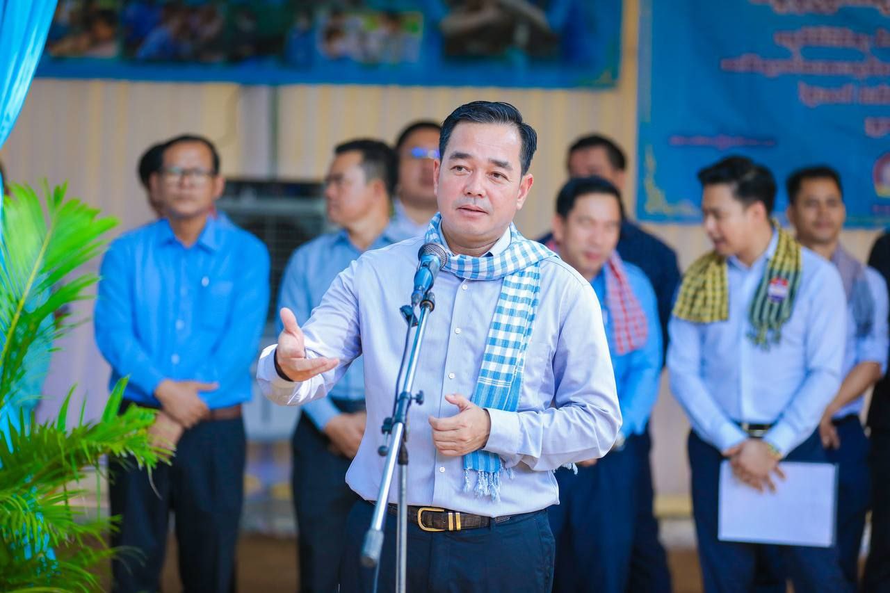 ក្រុមគ្រូពេទ្យស្ម័គ្រចិត្ដស.ស.យ.ក ចុះពិនិត្យ ព្យាបាលជំងឺ និងចែកឱសថជូនប្រជាពលរដ្ឋនៅឃុំកោះសូទិន