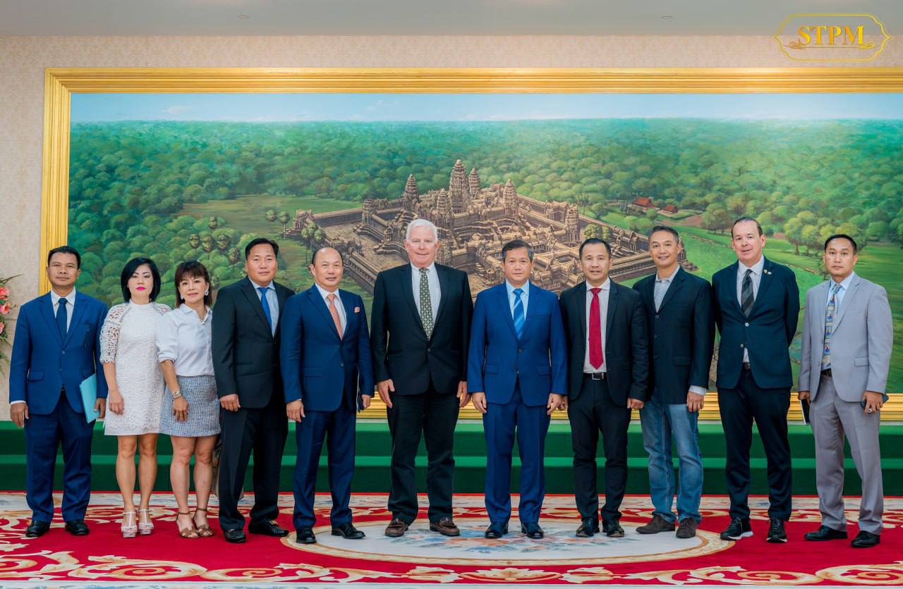 គណៈប្រតិភូធុរកិច្ចអាមេរិក ចាប់អារម្មណ៍នាំចេញផលិតផលកសិកម្ម របស់កម្ពុជា និងជំរុញកិច្ចសហប្រតិបត្តិការក្នុងវិស័យអប់រំ