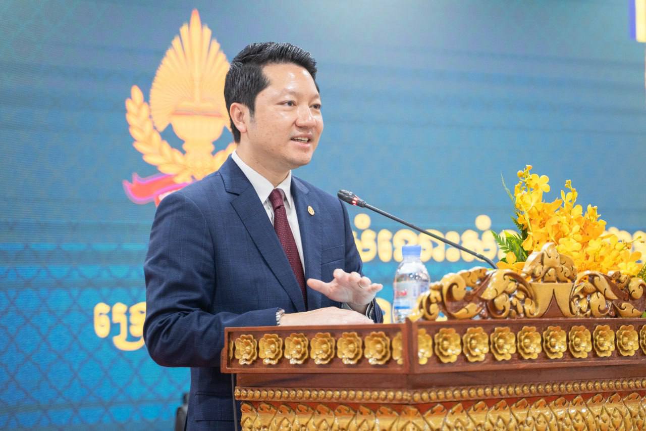 ឯកឧត្តម សុខ សូកេន រដ្ឋមន្ត្រីក្រសួងអធិការកិច្ច ស្នើឱ្យមន្ត្រីរាជការទាំងនៅថ្នាក់​ជាតិ និង​ក្រោមជាតិ ត្រូវជំរុញសាមគ្គីភាពជាធ្លុងមួយ