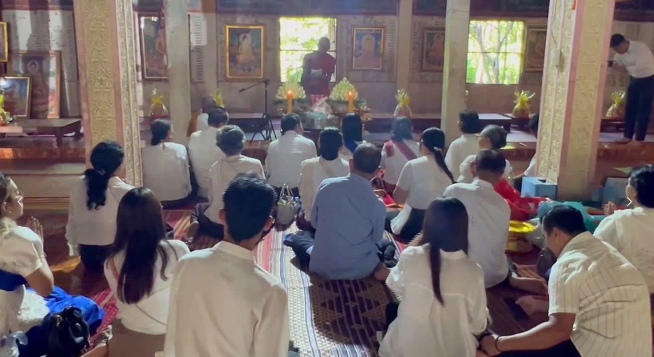 ខេត្តសៀមរាបក្នុងថ្ងៃភ្ជុំបិណ្ឌធំ