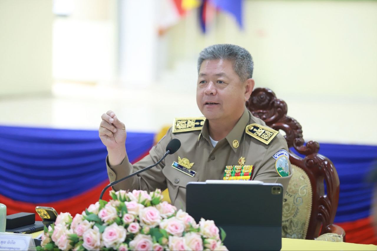 ឯកឧត្តម គួច ចំរើន ក្រើនរំលឹកដល់គ្រប់អនុគណៈកម្មការរៀបចំពិធីប្រណាំងទូកទាំងអស់ ត្រូវចាប់ផ្ដើមអនុវត្តកិច្ចការរៀងៗខ្លួនចាប់ពីថ្ងៃនេះតទៅ