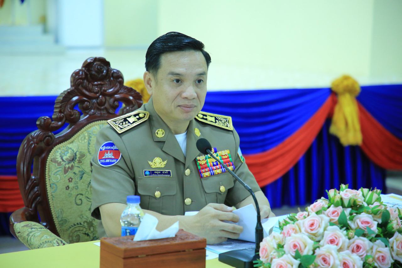 កងកម្លាំងជាង ៧៨០នាក់ ត្រៀមការពារសន្តិសុខសណ្តាប់ធ្នាប់ក្នុងឱកាស​ពិធីប្រណាំងទូកនៅក្រុងតាខ្មៅ នាពេលខាងមុខនេះ