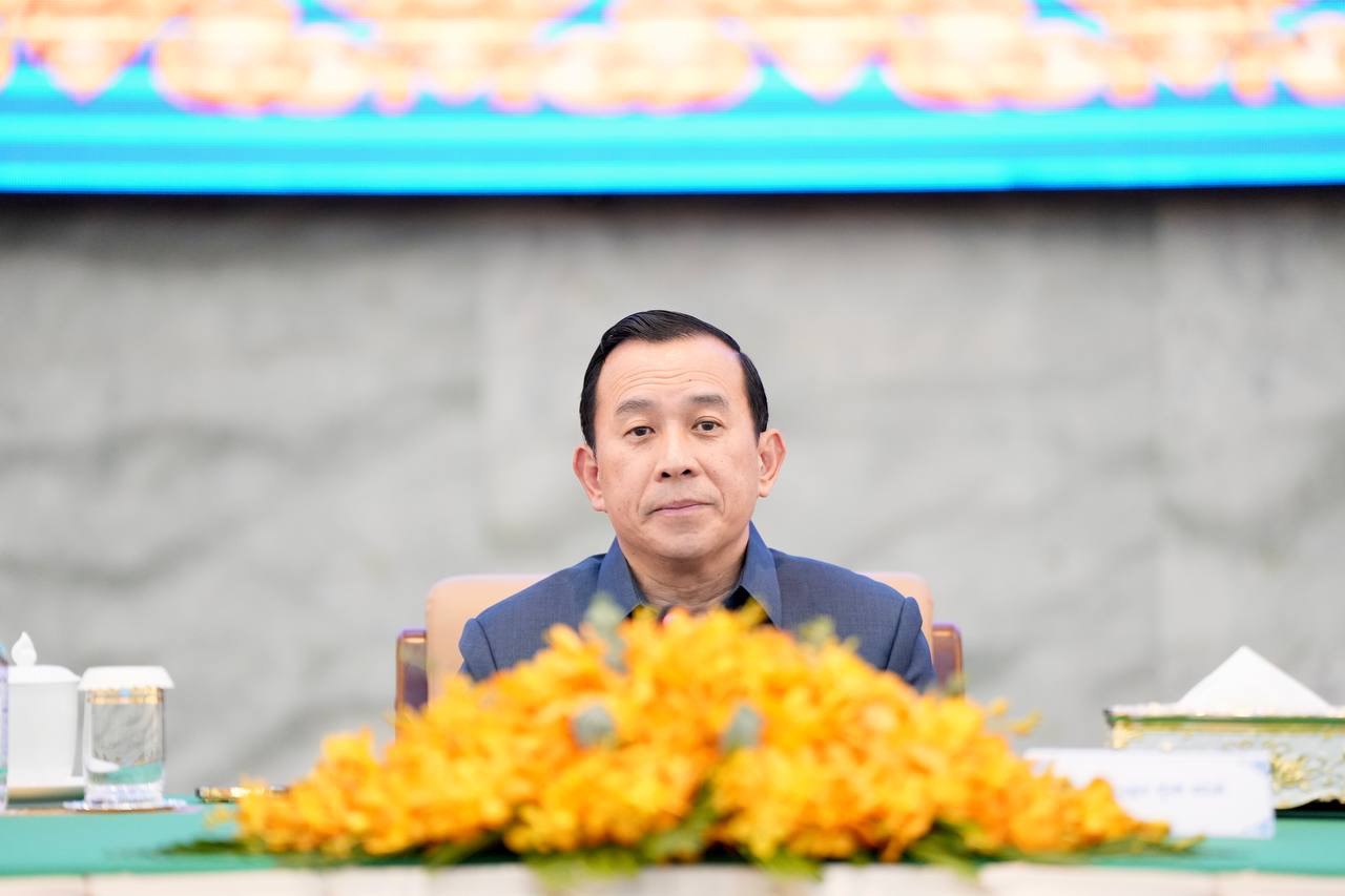 ឯកឧត្តម ហួត ហាក់ ថ្លែងថា៖ ការដឹងសុខទុក្ខ និងយកចិត្តទុកដាក់ដល់មន្ត្រីរាជការជានិវត្តន៍ជន គឺជាគោលនយោបាយរបស់រាជរដ្ឋាភិបាល នីតិកាលទី៧ ដោយឈរលើគោលការណ៍ «រក្សាចាស់ បង្កើនថ្មី»