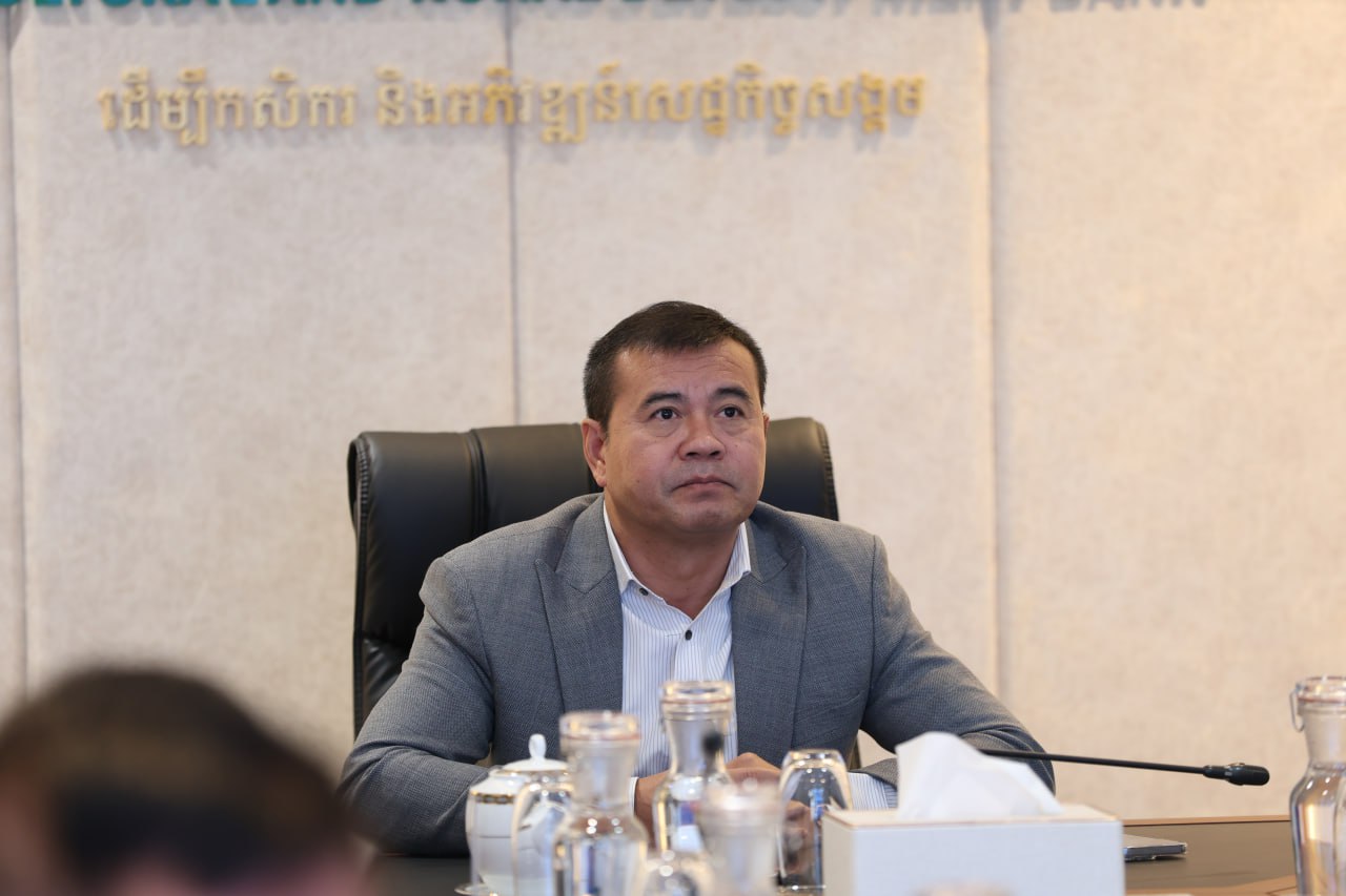 ឯកឧត្តមបណ្ឌិត កៅ ថាច បានអនុញ្ញាតិឲ្យក្រុមហ៊ុនចំនួន ២ ជួបសម្តែងការគួរសម ពិភាក្សាការងារនឹងស្វែងរកឱកាសវិនិយោគលើដំណាំបន្លែ