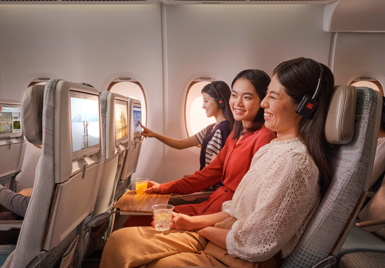 ក្រុមហ៊ុន Emirates ហោះហើរខ្ពស់ជាមួយនឹងងារ «ក្រុមហ៊ុនអាកាសចរណ៍ល្អបំផុតរបស់ពិភពលោក» ពីការសិក្សាពេញលេញមួយ