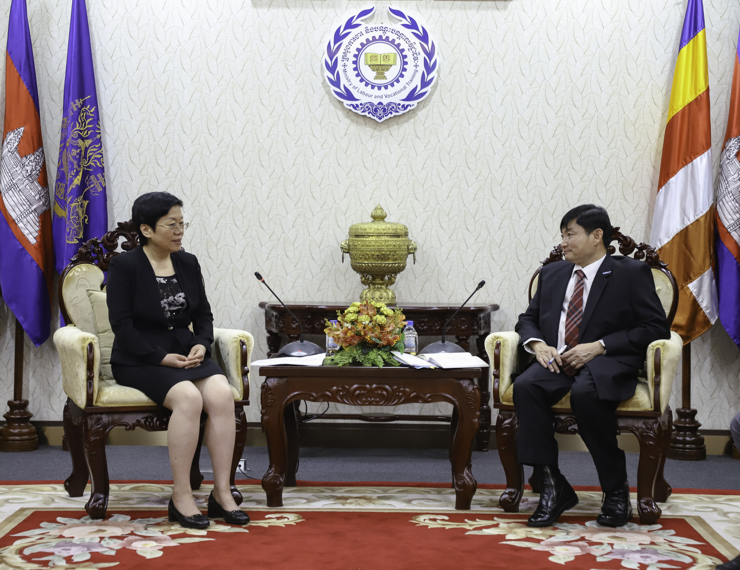 ឯកឧត្តម ហេង សួរ ៖ ទំនាក់ទំនងកម្ពុជា-ចិន បានដំឡើងដល់កម្រិត ត្បូងពេជ្រ តាមរយៈកិច្ចសហប្រតិបត្តិការគ្រប់ជ្រុងជ្រោយ