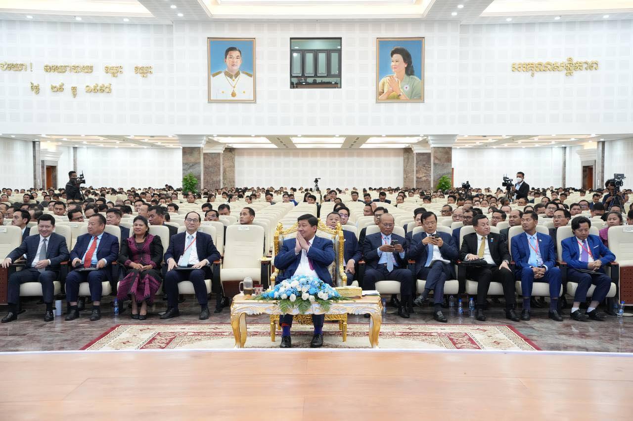 ការងារលំនៅឋាន និងសម្បទានដីសង្គមកិច្ចគឺជាទិសដៅអាទិភាព​គោល​នយោ​​បាយទាំង ១៥ចំណុចរបស់ក្រសួងរៀបចំដែនដី នគរូបនីយកម្ម និងសំណង់