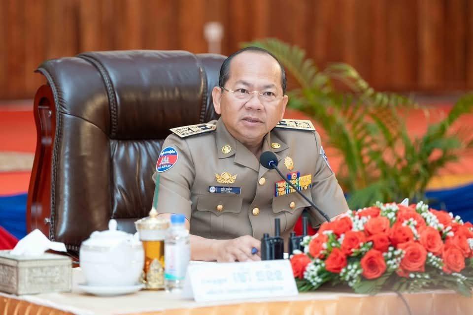 អភិបាលខេត្តកំពត ប្រាប់មន្ត្រីជំនាញពាក់ព័ន្ធរៀបចំបុណ្យសមុទ្រ កុំមើលរំលងរឿងកំប៉ិកកំប៉ុក