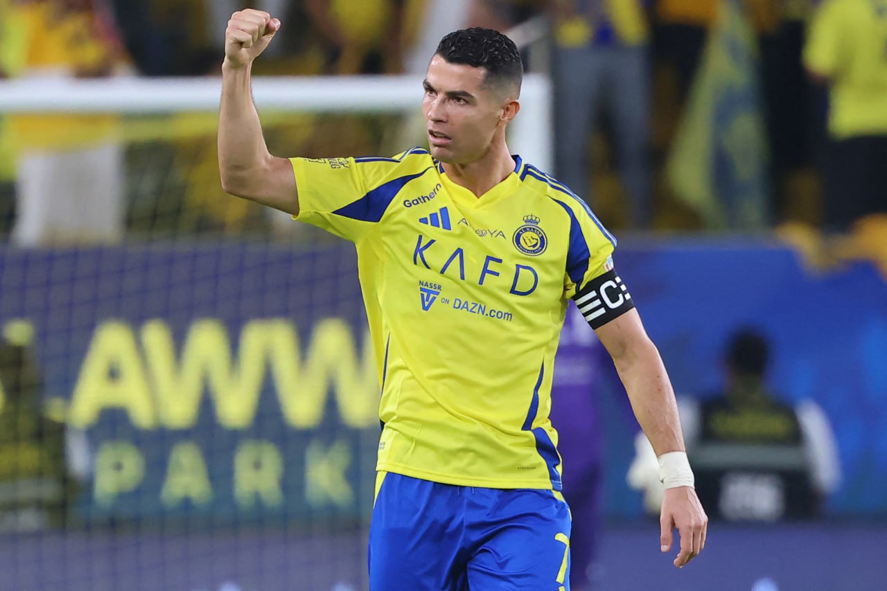 ផ្ទុះរឿងអាស្រូវ Ronaldo ជំពាក់ថ្លៃកែសម្ជស្ស ៥ម៉ឺនដុល្លារអត់សង