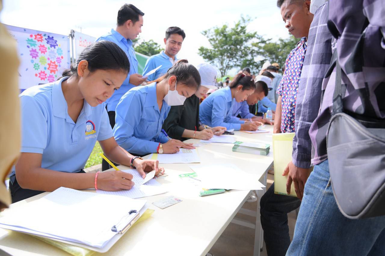 ត្រៀមឯកសារ NEA នាំឱកាសការងារជិត ៥០០កន្លែងសម្រាប់ផ្តល់ជូនប្រជាពលរដ្ឋនៅខេត្តស្វាយរៀងដោយ