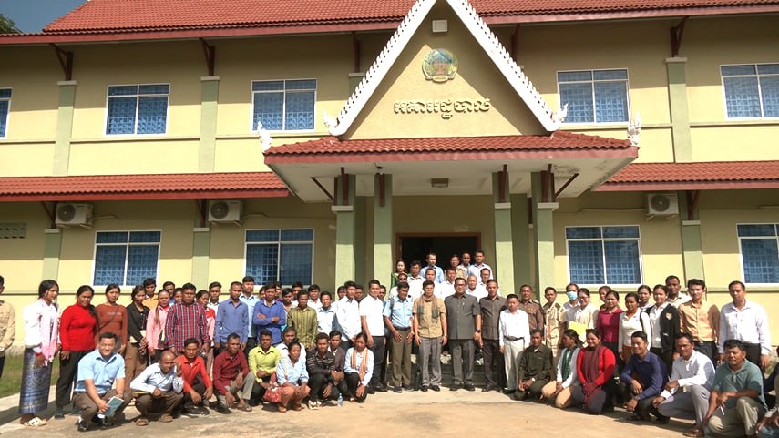 សហគមន៍កសិកម្មវាលពោធិ៍សាមគ្គី និងដេប៉ូមួយក្នុងខេត្តស្ទឹងត្រែង ចុះកិច្ចព្រមព្រៀងផ្គត់ផ្គង់ដំឡូងមីស្រស់