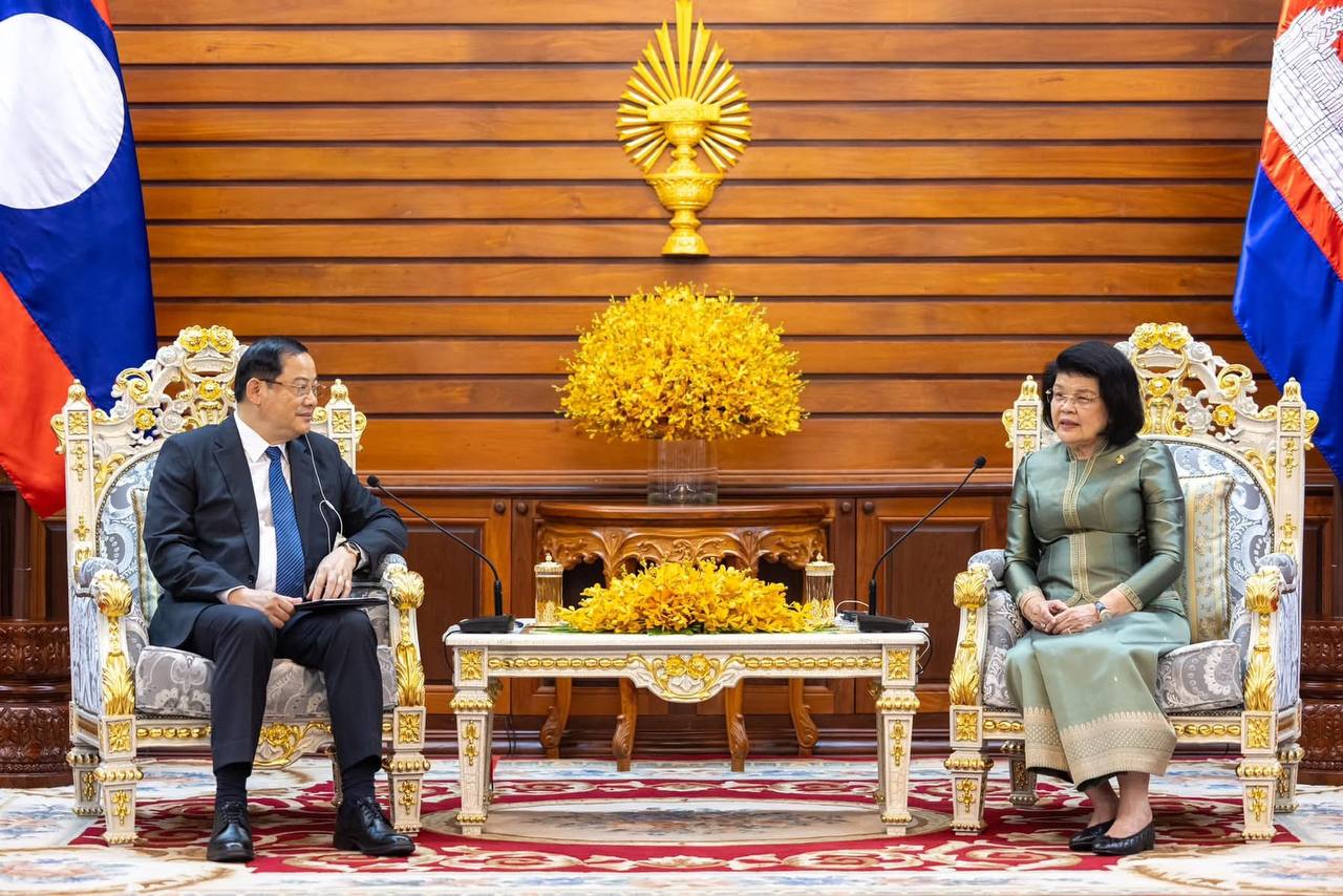សម្តេចប្រធានរដ្ឋសភា និងនាយករដ្ឋមន្រ្តីឡាវ វាយតម្លៃខ្ពស់ចំពោះទំនាក់ទំនងដ៏ល្អរវាងប្រទេសទាំងពីរ
