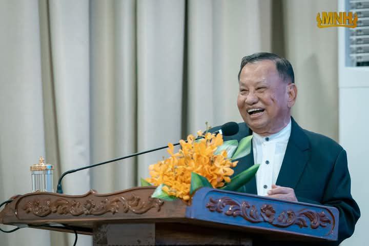 សម្តេចវិបុលសេនាភក្តី សាយ ឈុំ អញ្ជើញចូលរួមជាអធិបតីដ៏ខ្ពង់ខ្ពស់ក្នុងពិធីបិទវគ្គបណ្តុះបណ្តាលគ្រូបង្គោលការងារត្រួតពិនិត្យគណបក្សរាជធានី-ខេត្ត