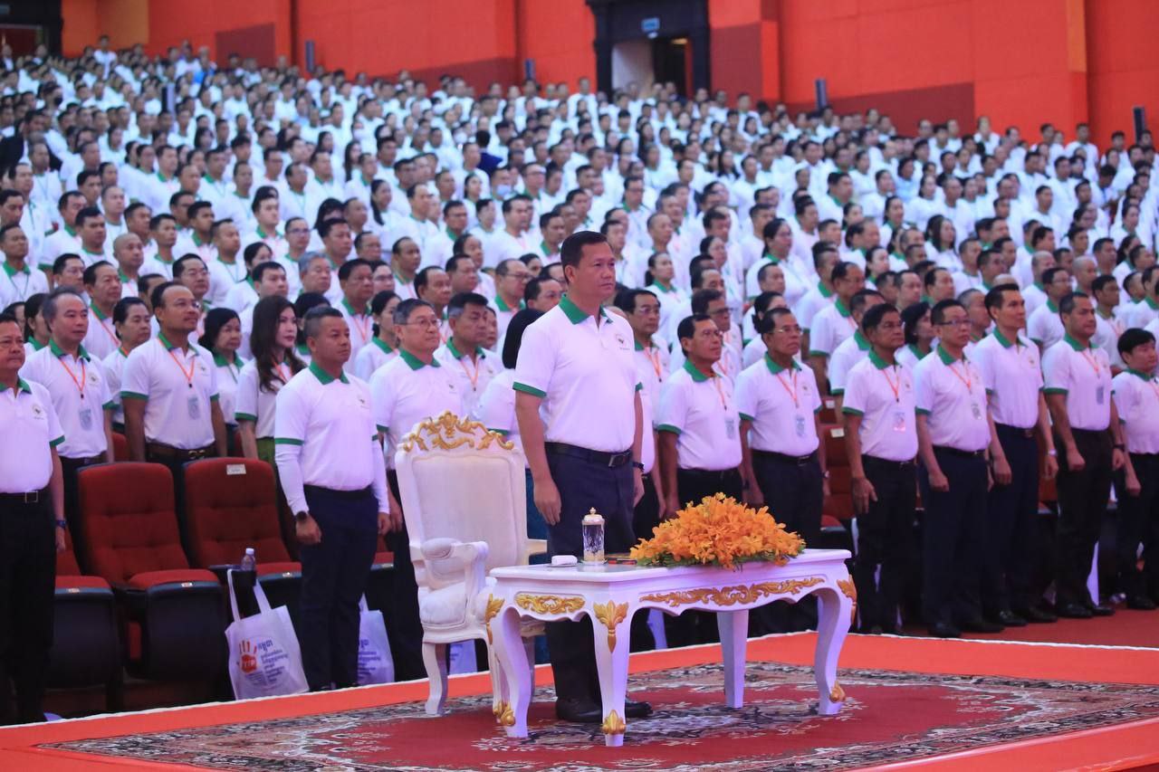 នាយករដ្ឋមន្ត្រី ថា ការជួញដូរមនុស្ស មិនត្រឹមតែឱ្យប៉ះពាល់ដល់ជនរងគ្រោះទេ តែក៏ប៉ះពាល់ដល់កិត្តិនាមរបស់កម្ពុជាថែមទៀត