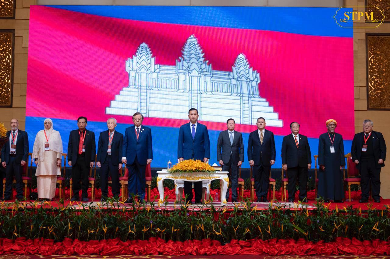សម្តេចធិបតី នាយករដ្ឋមន្ត្រី៖ “ការជំរុញសុខដុមនីយកម្មសាសនា គឺជា ឌី.អេន.អេ (DNA)