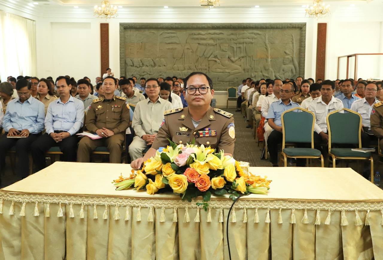 ប្រធានមន្ទីរសុខាភិបាលរាជធានីភ្នំពេញ អំពាវនាវដល់ អាជ្ញាធរដែនដី ត្រូវ​ចាត់ការបិទទីតាំងអាជីវកម្មសុខាភិបាលភ្លាមៗ នៅពេលដឹងថា បើកដោយ​គ្មានច្បាប់អនុញ្ញាតិ