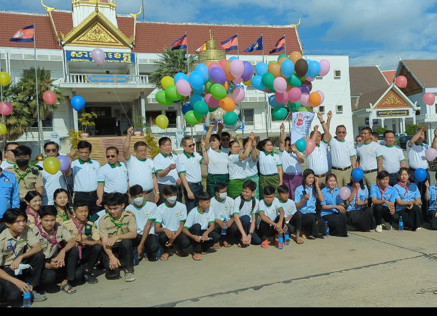 អភិបាលខេត្តបន្ទាយមានជ័យ ជំរុញឱ្យសមត្ថកិច្ចបង្កើនលើកា​រអង្កេតមុខសញ្ញានិងទប់ស្កាត់ការជួញដូរមនុស្ស ខណៈប្រារព្ធទិវាជាតិប្រឆាំងការជួញដូរមនុស្ស