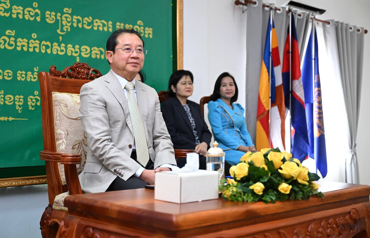 រដ្ឋមន្រ្តីក្រសួងសុខាភិបាល ៖ ត្រូវបង្កើនការផលិតសារអប់រំសុខភាព ដើម្បីបញ្រ្ជាបការយល់ដឹងដល់ប្រជាពលរដ្ឋ តាមគ្រប់មធ្យោបាយ