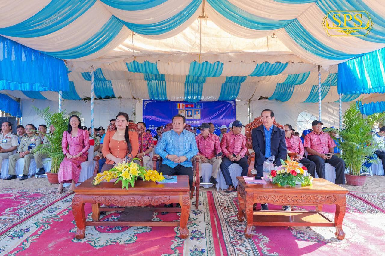 បង្កើតព្រឹត្តិការណ៍អបអរបុណ្យឆ្លងឆ្នាំសកល ខេត្តកែបទាក់ទាញ​ទេសចរចម្រុះជាង១១ម៉ឺននាក់