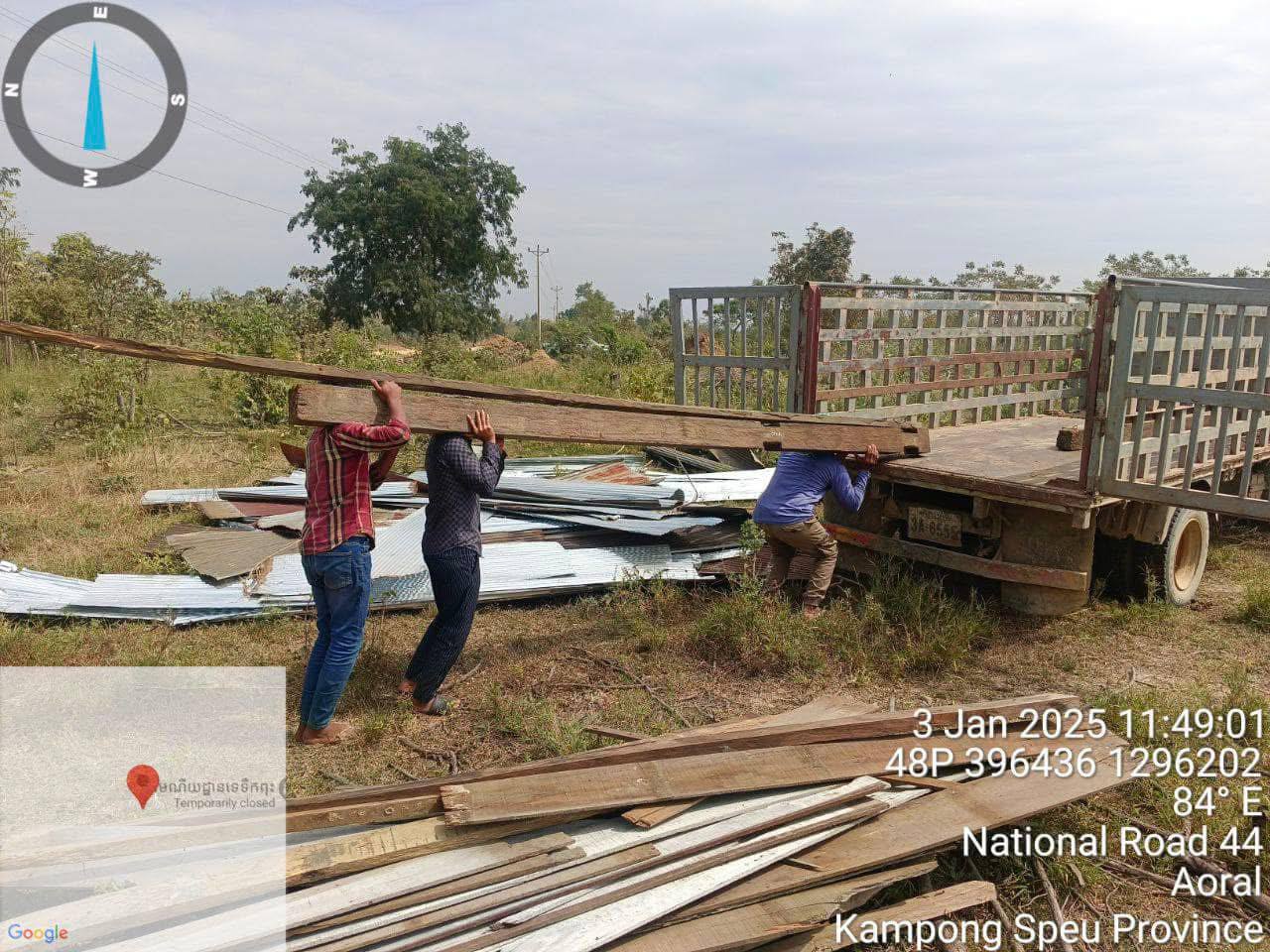 ចុះបង្រ្កាបជនល្មើសលួចសង់រោងដើម្បី កាន់កាប់ដីព្រៃខុសច្បាប់នៅ ស្រុក ឱរ៉ាល់ ខេត្ត កំពង់ស្ពឺ