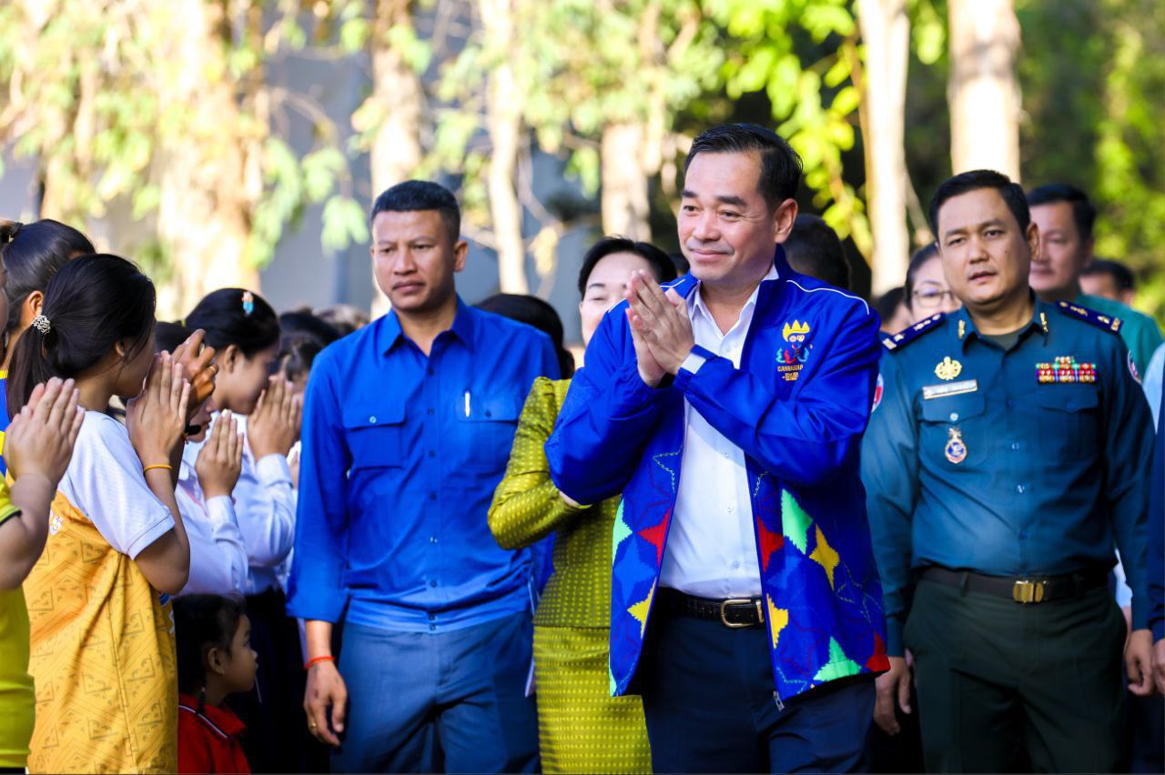 អភិបាលខេត្តកំពង់ចាម​ អំពាវនាវសូមឱ្យនាំគ្នាចូលរួមលេងកីឡា​