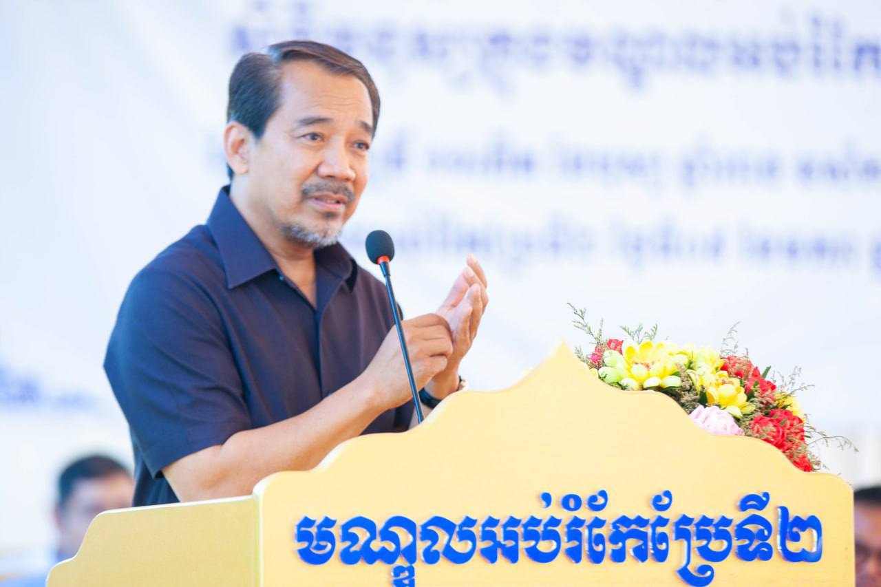 ឯកឧត្តមទេសរដ្ឋមន្ត្រី កែវ រ៉េមី ៖ មន្ត្រីនៅក្នុងពន្ធនាគារ និងមណ្ឌលអប់រំកែប្រែ ជៀសវាងដាច់ខាតប្រព្រឹត្ត ឬធ្វើសកម្មភាពរំលោភសិទ្ធិជនជាប់ឃុំ