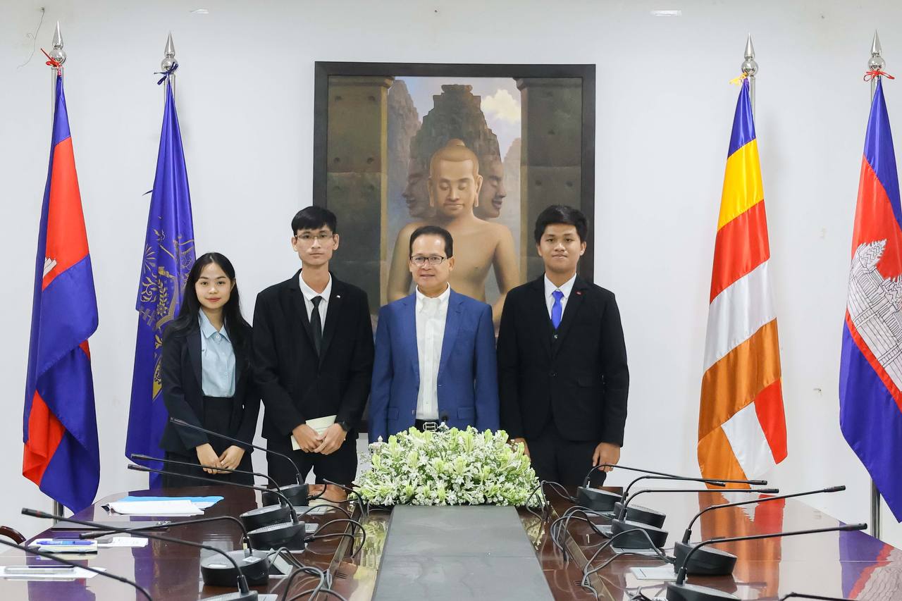 រដ្ឋមន្រ្តីក្រសួងបរិស្ថានចែករំលែកពីមូលដ្ឋានគ្រឹះនៃភាពជោគជ័យរបស់យុទ្ធសាស្រ្តចក្រាវិស័យបរិស្ថានដោយឈរលើ ជំហានសំខាន់ៗចំនួន៣
