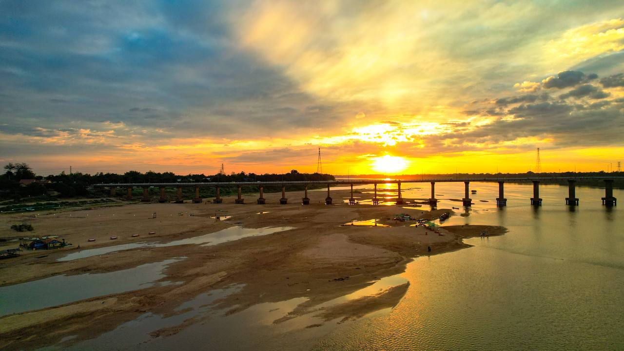 សម្រស់ស្ពានកោះប៉ែន ខេត្តកំពង់ចាម