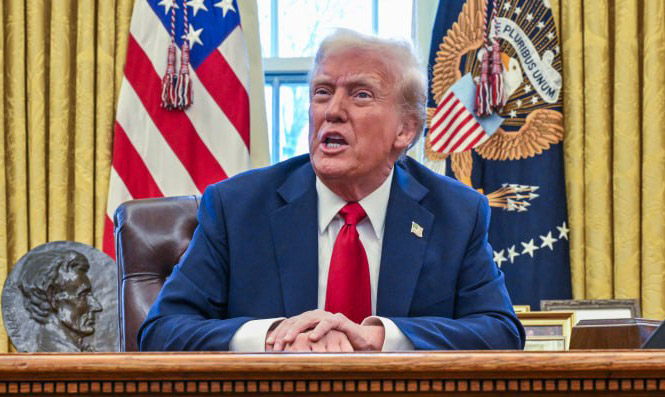 Trump បន្ទោសរដ្ឋបាលលោកបៃឌិន រឿងយន្តហោះបុកគ្នា