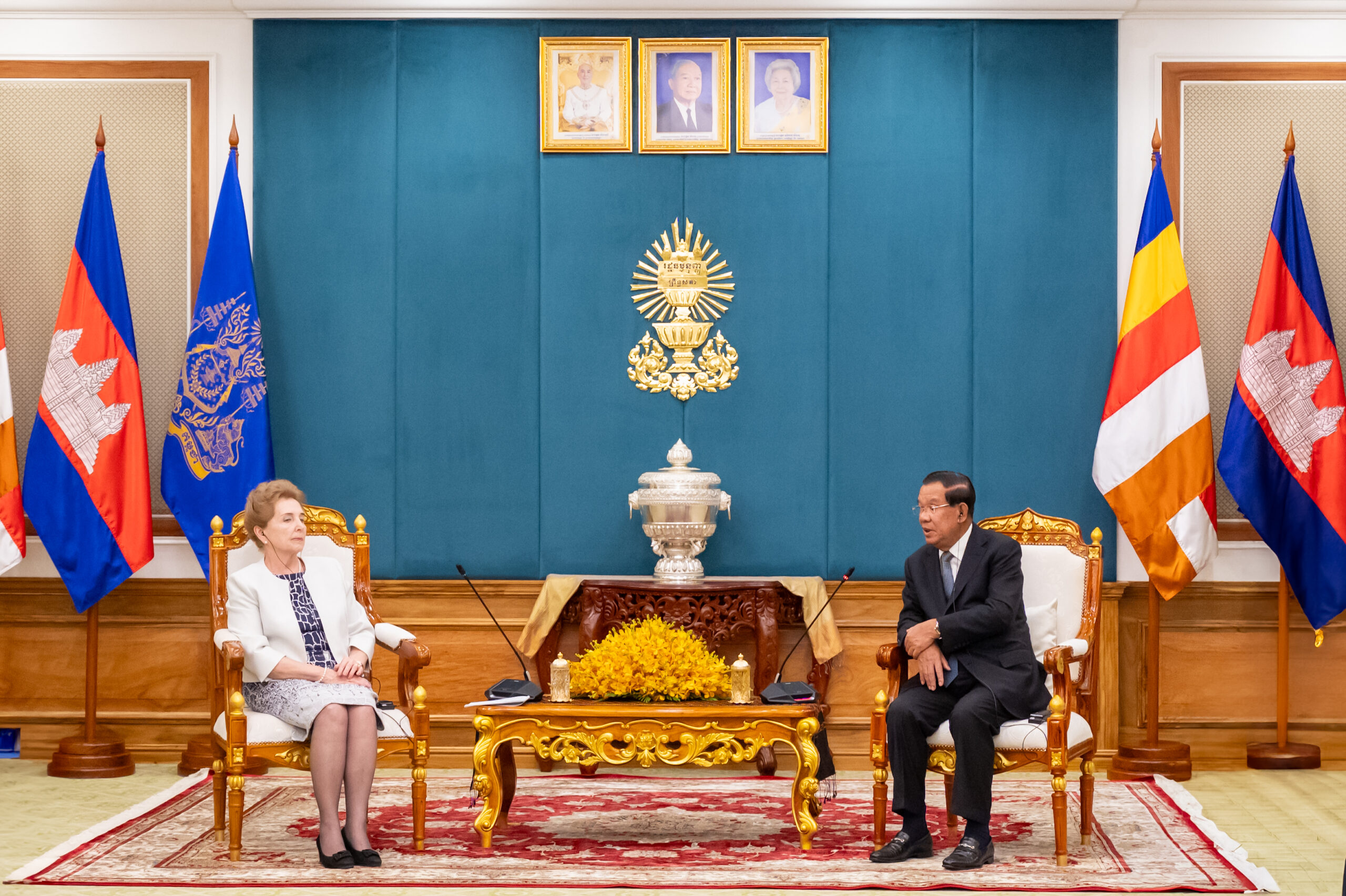 ហុងគ្រី ចាត់ទុកទំនាក់ទំនងជាមួយកម្ពុជា ជាដៃគូលេចធ្លោនៅក្នុងតំបន់