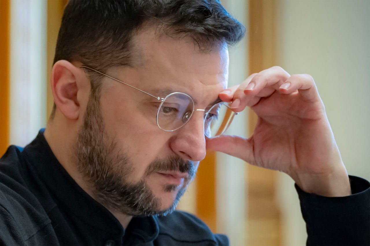 Zelensky យករ៉ែកម្រ ដោះដូរជំនួយពីអាមេរិក