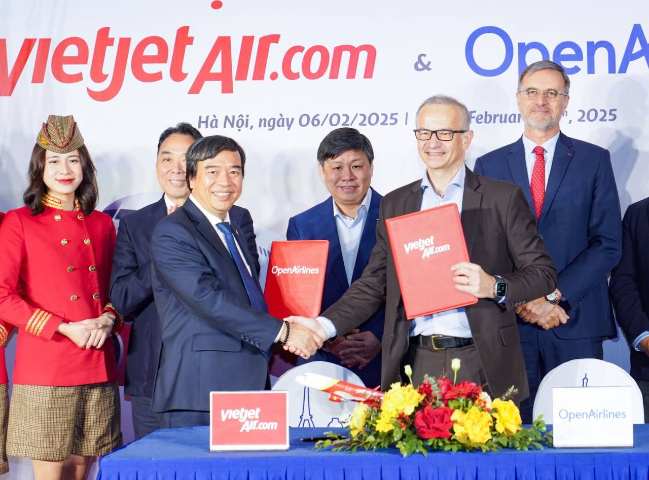Vietjet និង OpenAirlines ចាប់ដៃគូបង្កើនប្រសិទ្ធភាពប្រើប្រាស់ឥន្ធនៈក្នុងការហោះហើរដោយប្រើបច្ចេកវិទ្យា AI