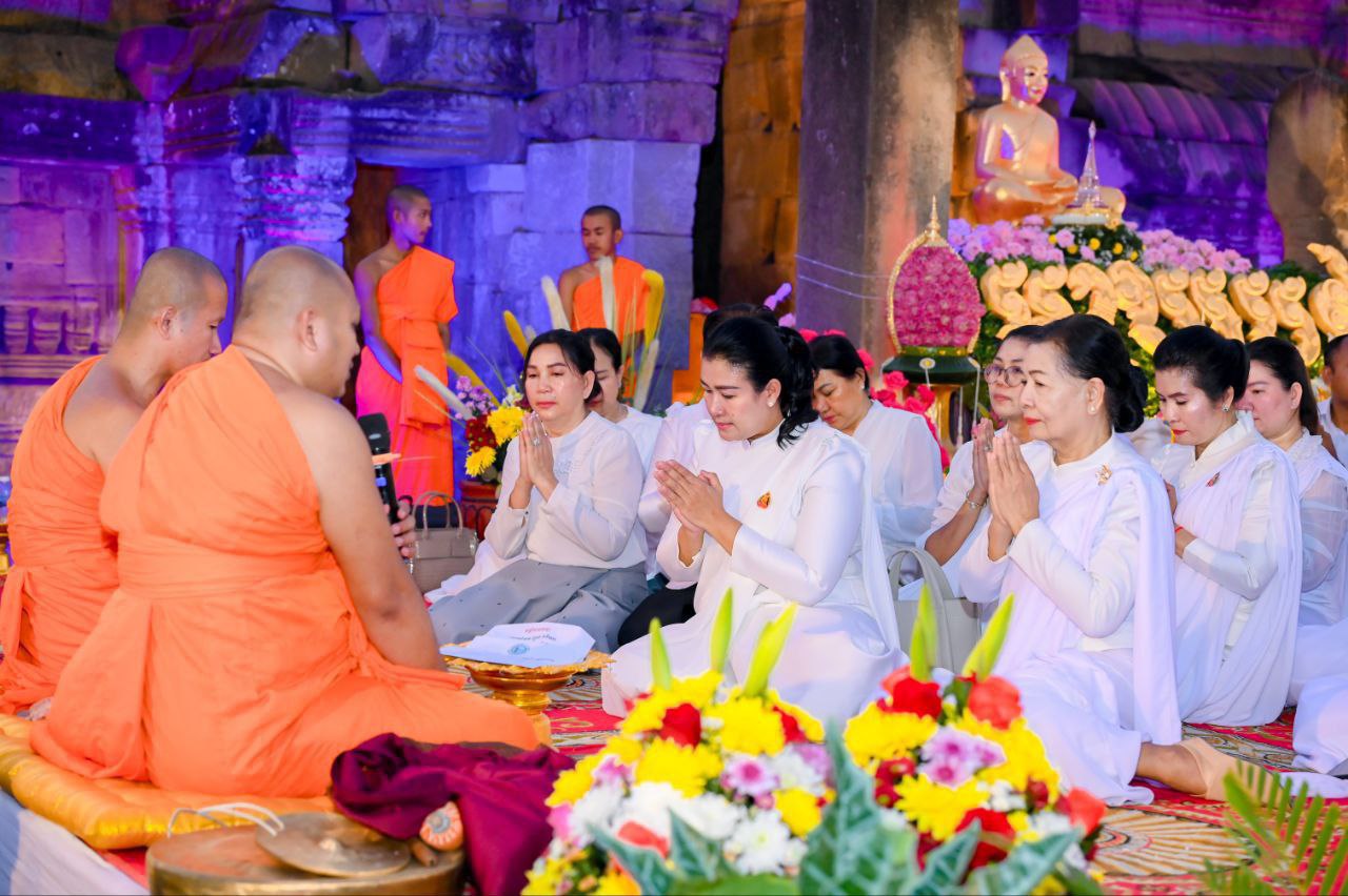 រដ្ឋបាលខេត្តកំពង់ចាមប្រារព្ធ បុណ្យមាឃបូជា ទ្រង់ទ្រាយធំនៅប្រាសាទ​នគរបាជ័យ