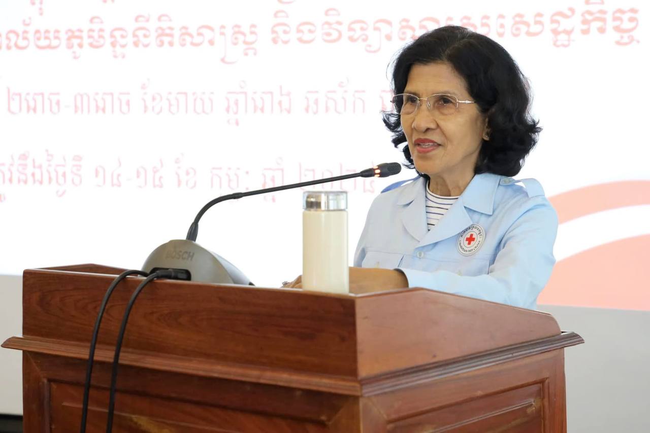 លោកជំទាវ ពុំ ចន្ទីនី ៖ វគ្គបណ្តុះបណ្តាលវិជ្ជាសង្គ្រោះបឋម ពិតជាមានសារៈសំខាន់ដើម្បីជួយលើកកម្ពស់សុខភាពសាធារណៈ
