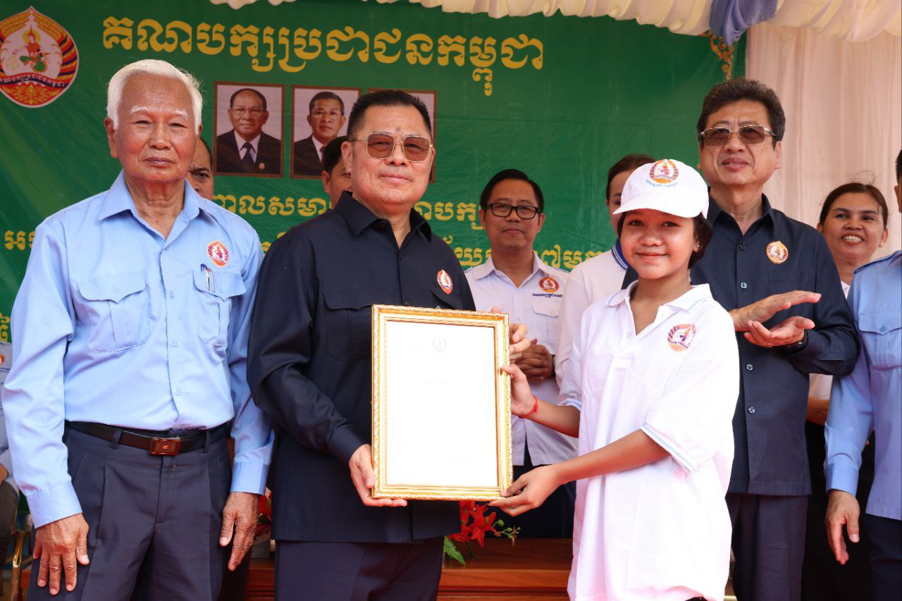 គណបក្សប្រជាជនកម្ពុជា នៅតែជាគណបក្សដែលទទួលបានការគាំទ្រ និងគោរពស្រឡាញ់ ភ្លូកទឹក ភ្លូកដី ពីប្រជាជន