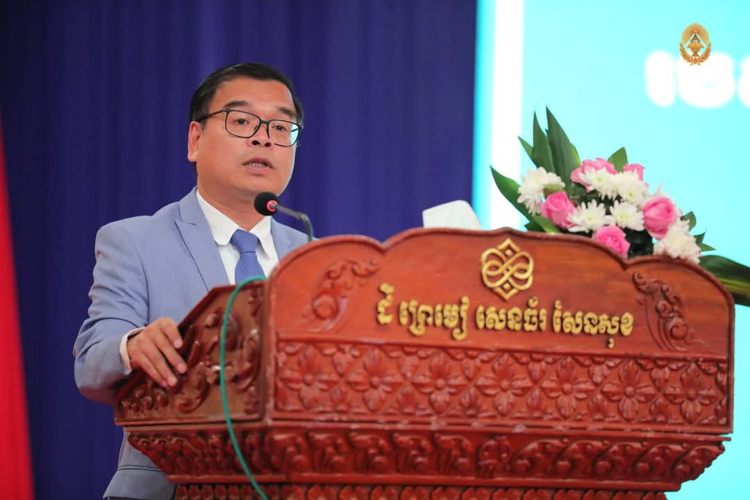 “សាលារៀន ជាទីតាំងនៃវិជ្ជា ដែលជាទ្រព្យប្រើបានគ្រប់សព្វ លើសទ្រព្យនានា មន្ទីរពេទ្យ ជាទីតាំងសង្ឃឹមនៃជីវិត មានសង្ឃឹម ទើបមានអ្វីៗផ្សេងទៀត”