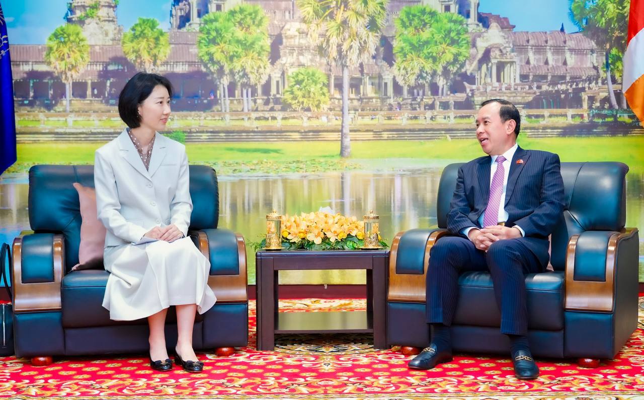 ក្រសួងទេសចរណ៍ និង វិទ្យុមិត្តភាព កម្ពុជា-ចិន នៃអគ្គស្ថានីយ​វិទ្យុ និងទូរទស្សន៍មជ្ឈិមចិន សហការគ្នាជំរុញការផ្សព្វផ្សាយ​ទេសចរណ៍តាមទម្រង់ “ប្រព័ន្ធផ្សព្វផ្សាយបូកទេសចរណ៍”
