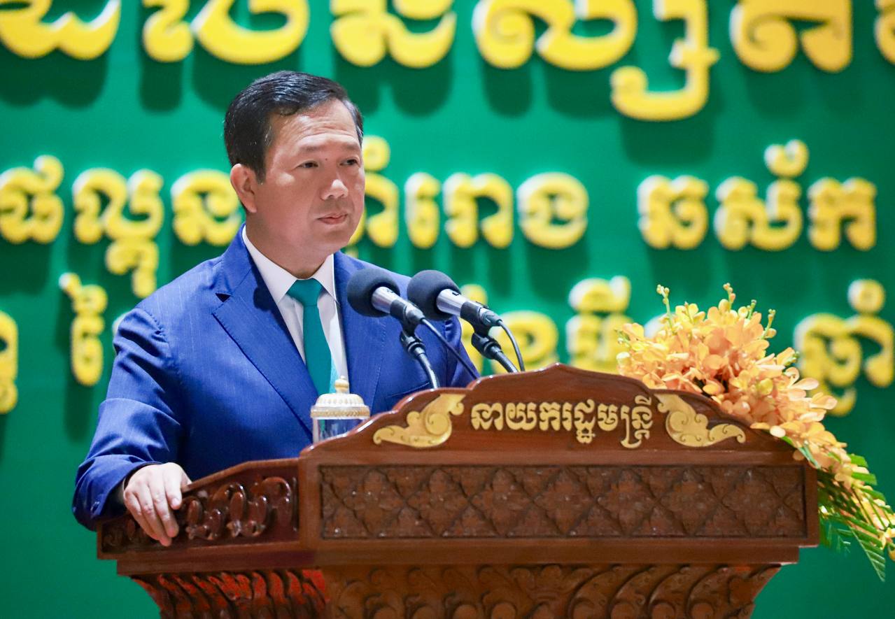 សម្តេចធិបតី ហ៊ុន ម៉ាណែត អញ្ជើញចែកសញ្ញាបត្រ និង​សំណេះ​សំណាលជាមួយនិស្សិតបញ្ចប់ការសិក្សា​នៃវិទ្យា​ស្ថានវ៉ាន់ដា