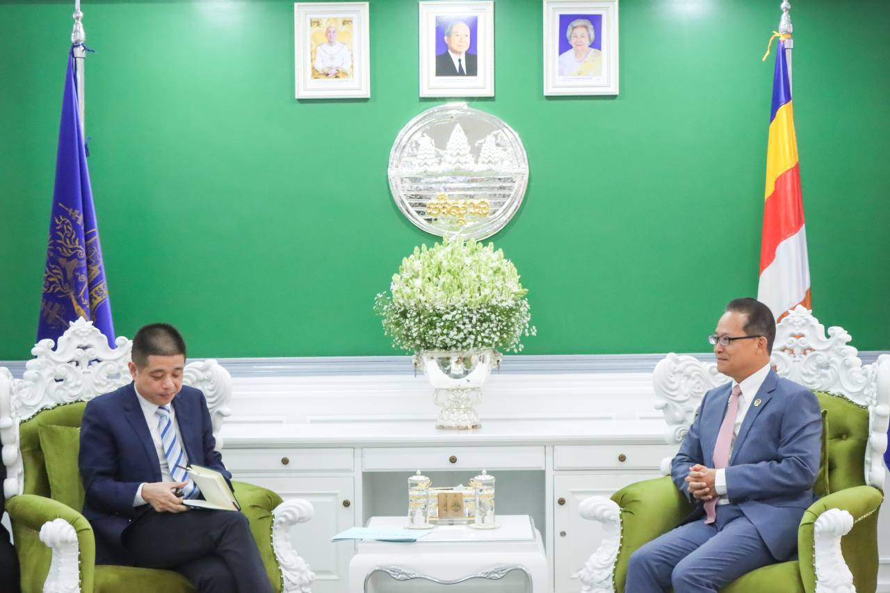 រដ្ឋមន្រ្តីក្រសួងបរិស្ថាន លើកទឹកចិត្តចំពោះការវិនិយោគ ដែលគិតគូលើភាពស្អាតរបស់កម្ពុជា