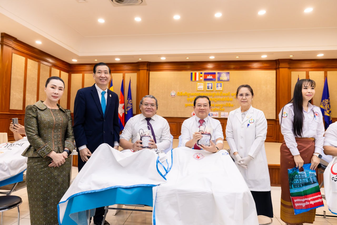 កម្មវិធីបរិច្ចាគឈាមប្រចាំឆ្នាំលើកទី ១១ ទទួលបានអំណោយឈាមពីអ្នកស័្មគ្រចិត្តជាង ៤៥៦ ប្លោក