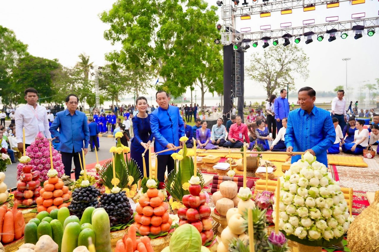 ការរៀបចំបុណ្យទន្លេ មានគោលបំណង៣សំខាន់
