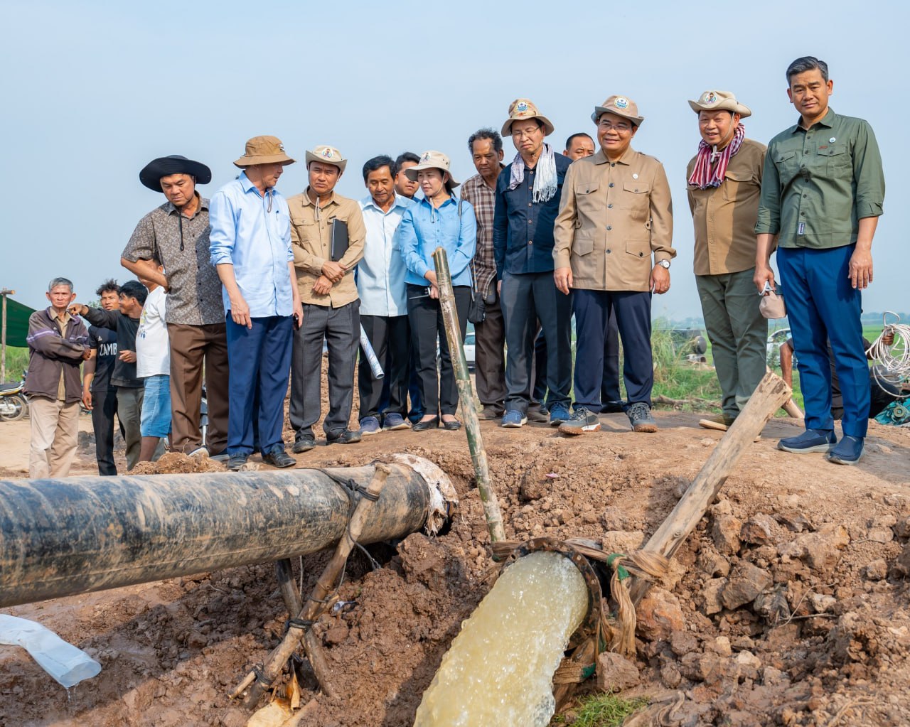 ក្រសួងធនធានទឹក អន្តរាគមន៍បូមទឹកសង្គ្រោះស្រូវប្រាំង និង​ដំណាំរួមផ្សំ ក្នុងក្របខ័ណ្ឌទូទាំងប្រទេស​ឆ្នាំ២០២៤-២០២៥ បានជាង ៩ម៉ឺនហិកតា