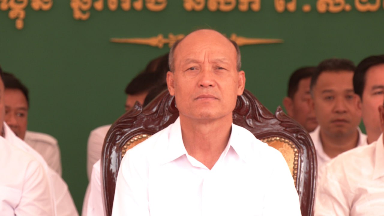 នាយឧត្តមសេនីយ៍ សៅ សុខា តំណាងសម្តេចតេជោ ហ៊ុន សែន និងសម្តេចកិត្តិព្រឹទ្ធបណ្ឌិត អញ្ជើញបញ្ចុះ​បឋម​សិលា​សាងសង់ព្រះមហាចេតិយ នៅវត្តច័ន្ទបុរីវង្ស