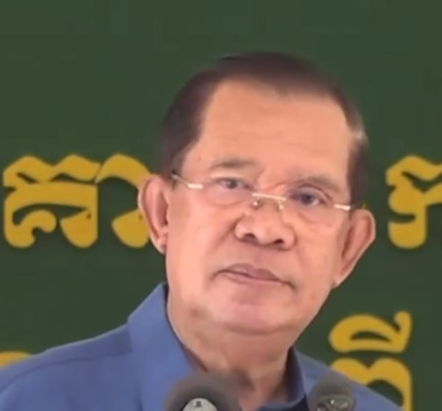 សម្តេចតេជោ ហ៊ុន សែន ៖ “មានអ្នករៀបចំវាយប្រហារតាមដ្រូនចូលភូមិគ្រឹះរបស់សម្តេច”