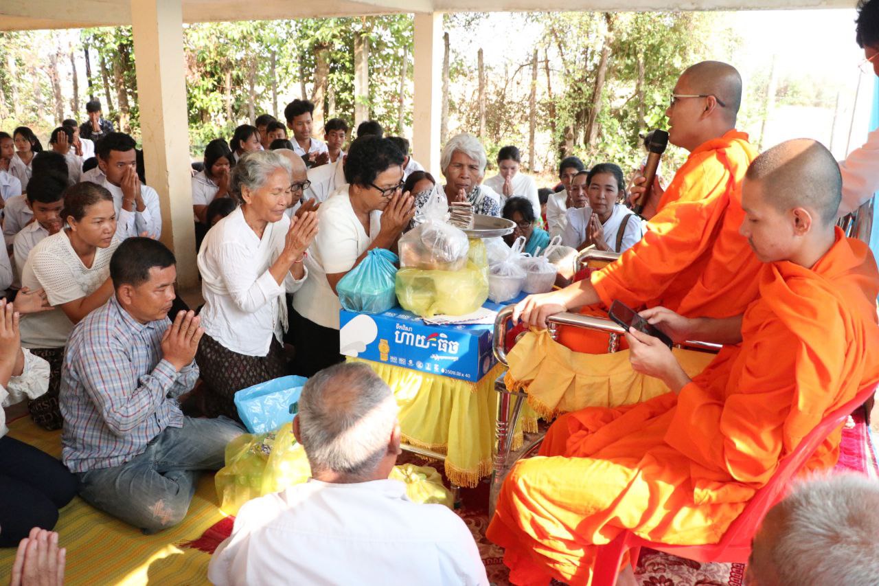 កម្មវិធីអប់រំសីលធម៌នៅសាលាអនុវិទ្យាល័យកំពង់ក្របៅ