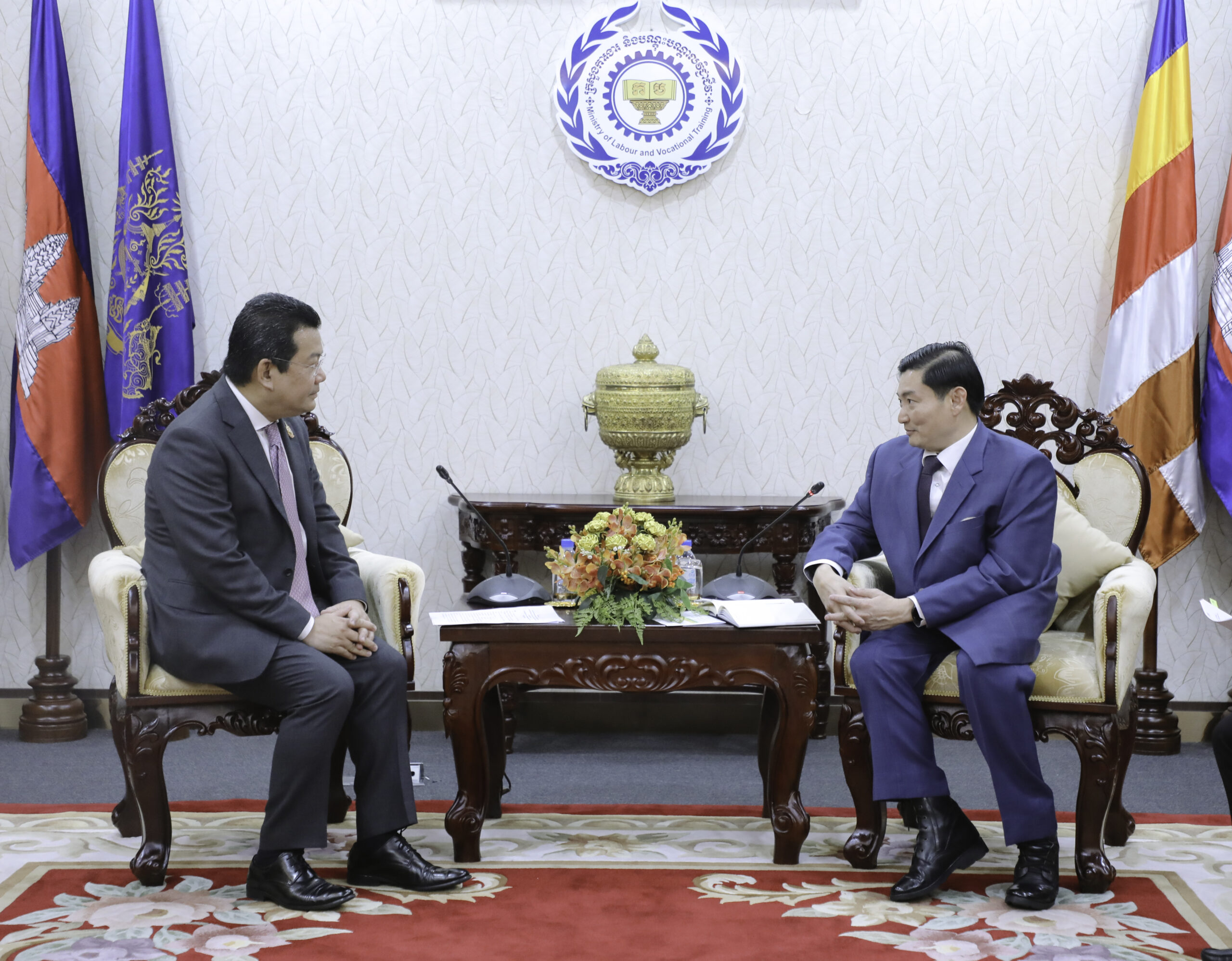 ទំនាក់ទំនងទ្វេភាគីកម្ពុជា-ថៃនឹងកាន់តែត្រូវបានពង្រឹង និងពង្រីកលើគ្រប់វិស័យ ជាពិសេសវិស័យការងារ សន្ដិសុខសង្គម