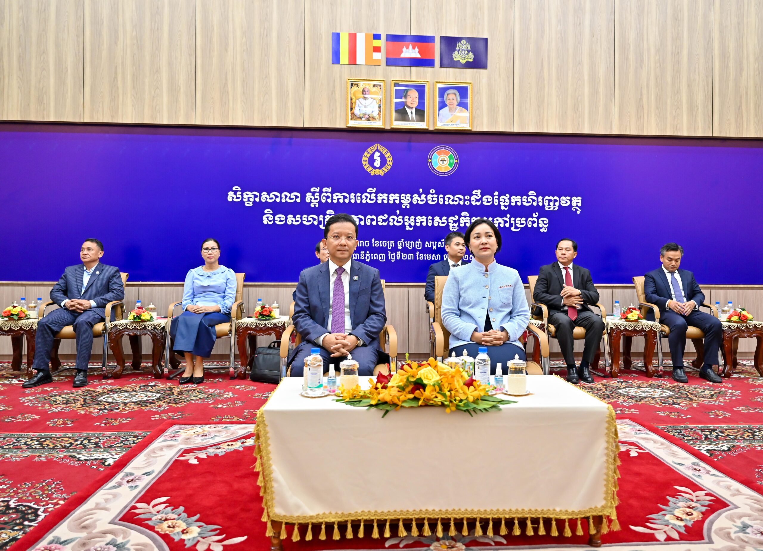 ចំណេះដឹងផ្នែកហិរញ្ញវត្ថុ គឺជាពុទ្ធិ ដែលមិនអាចខ្វះបានចំពោះមនុស្សគ្រប់វ័យ ព្រោះមនុស្សគ្រប់រូប ត្រូវប្រើប្រាស់ប្រាក់ជារៀងរាល់ថ្ងៃ