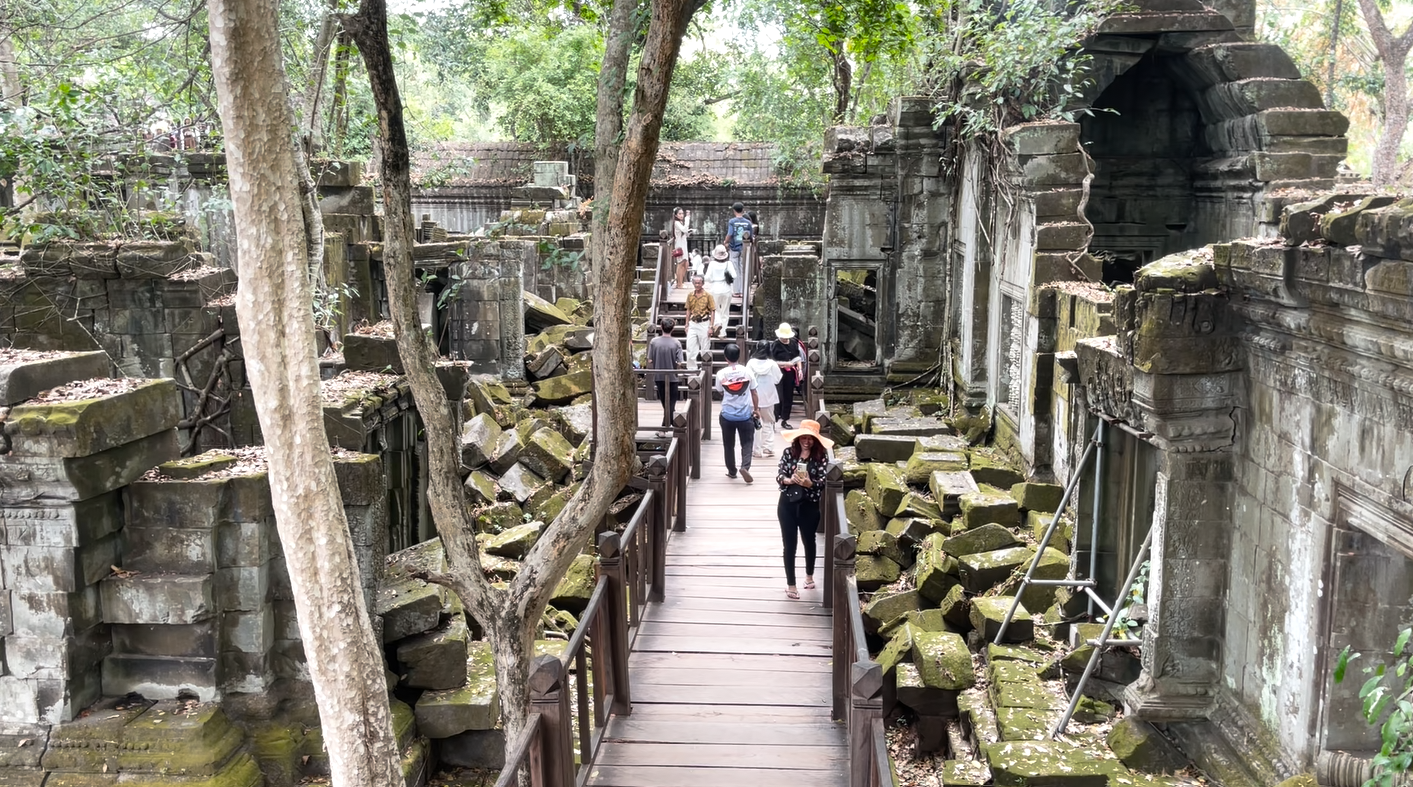 ប្រាសាទបឹងមាលា ជាតំបន់ ទេសចរណ៍ ដែលគេមិនអាចមើលរំលង ក្នុងចំណោមប្រាសាទដទៃទៀតក្នុងទឹកដីខេត្តសៀមរាប