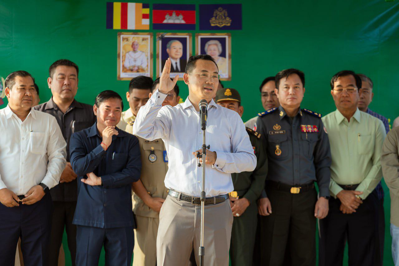 ផ្លូវក្រាលកៅស៊ូ DBST ប្រវែង ១.៦៣៧ម៉ែត្រ នៅក្រុងស្ទឹងសែន ចាប់ផ្តើមសាងសង់ ដើម្បីសម្រួលដល់ការធ្វើដំណើររបស់ប្រជាពលរដ្ឋ